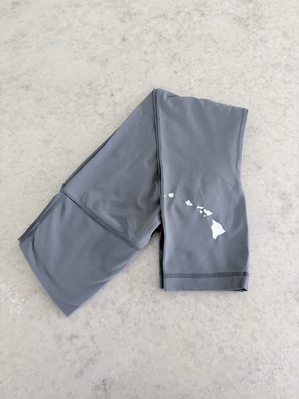 Lululemon Hawaiian Island Leggings - Size 6 Rare